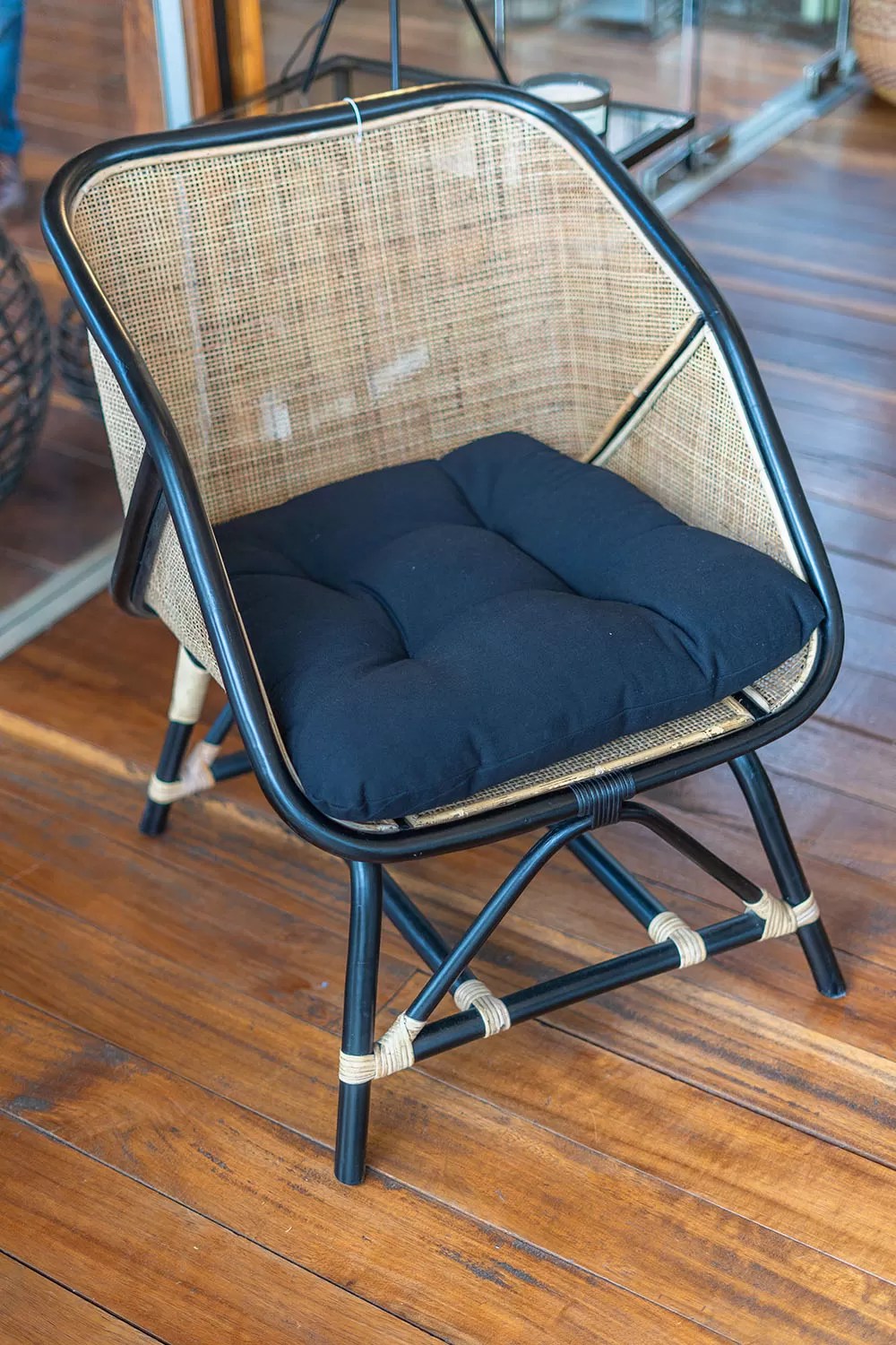 Loue Lounge Chair