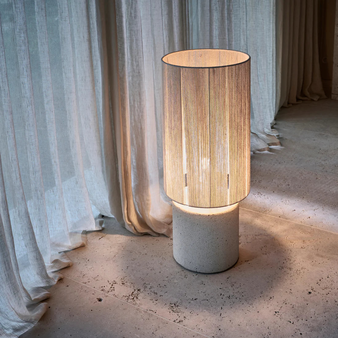 Luminaire 001 (Small).