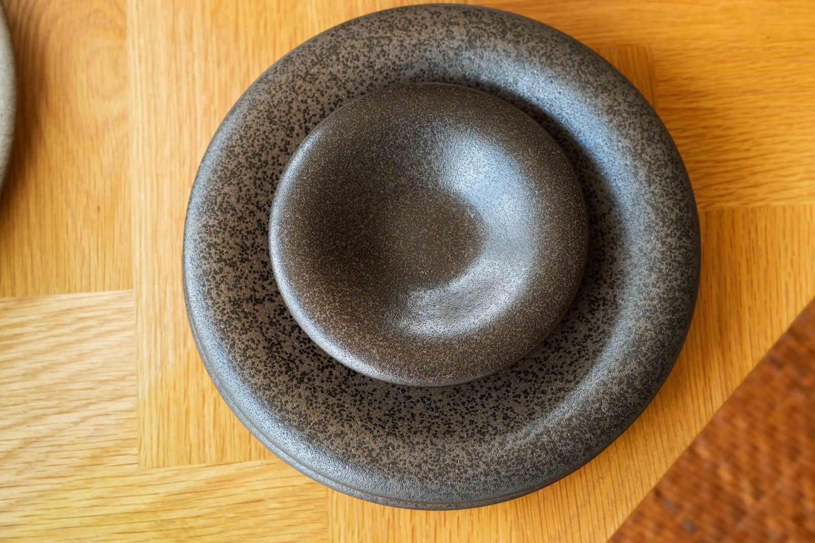 LUSO SIDE PLATE BROWN