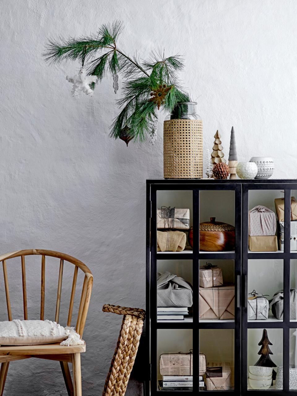 Opal Cabinet, Black, Oak